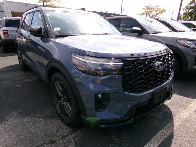 New 2026 Ford Explorer ST w/ Sun And Sound Package AWD/4WD image 3