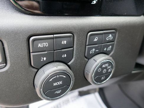 New 2026 Chevrolet Silverado 1500 LTZ w/ LTZ Premium Package image 17