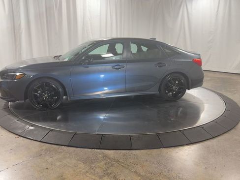 Certified 2022 Honda Civic Sport image 32