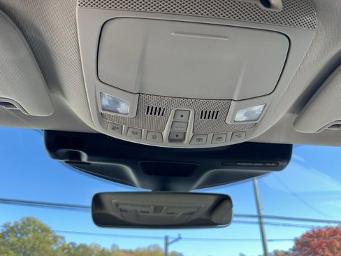 Used 2021 Lincoln Nautilus Reserve w/ Equipment Group 202A image 33