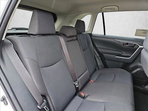 Used 2025 Toyota RAV4 LE AWD/4WD image 20