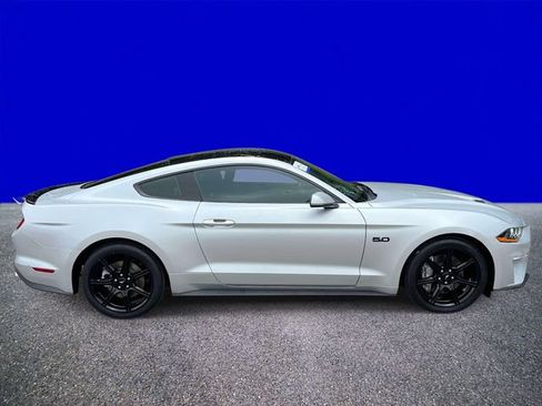 Certified 2018 Ford Mustang GT w/ Black Accent Pkg RWD image 2