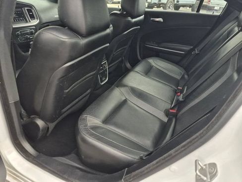 Used 2021 Dodge Charger SXT w/ Leather Interior Group RWD image 12