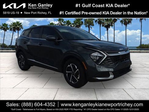Used 2023 Kia Sportage LX FWD image 1