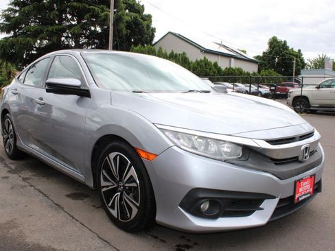 Used 2016 Honda Civic EX-T image 7