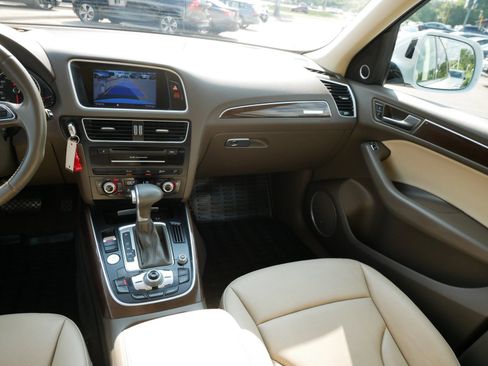 Used 2016 Audi Q5 3.0T Premium Plus w/ Technology Package AWD/4WD image 14