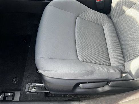 Certified 2025 Toyota Corolla SE image 9