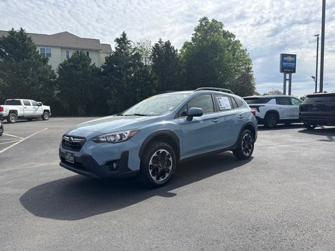 Used 2023 Subaru Crosstrek 2.0i Premium AWD/4WD image 7