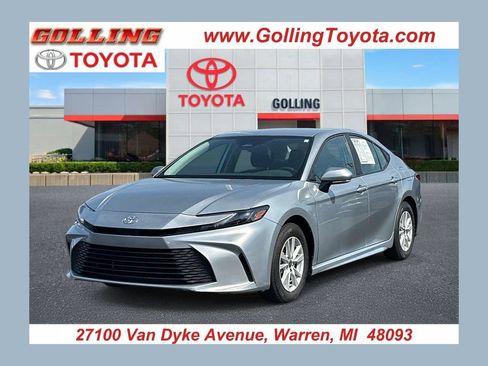 Used 2026 Toyota Camry LE FWD image 1
