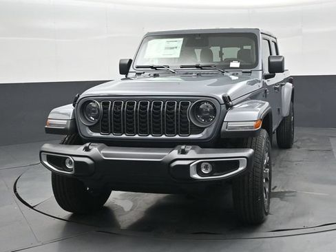 New 2026 Jeep Gladiator Sport AWD/4WD image 26