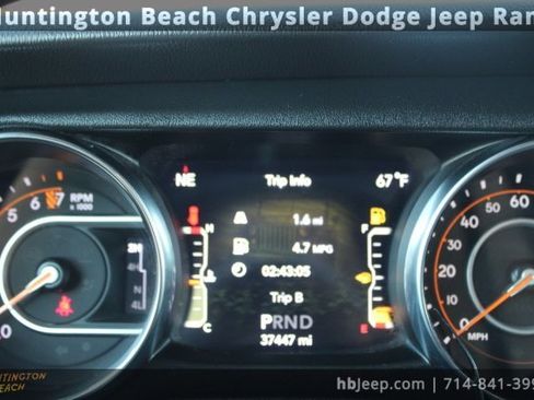 Used 2021 Jeep Wrangler Unlimited Sahara image 18