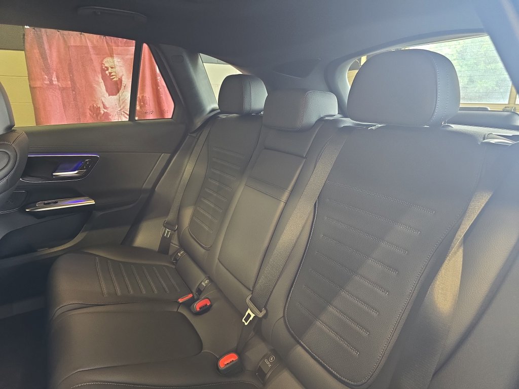 Certified 2026 Mercedes-Benz GLC 300 image 17