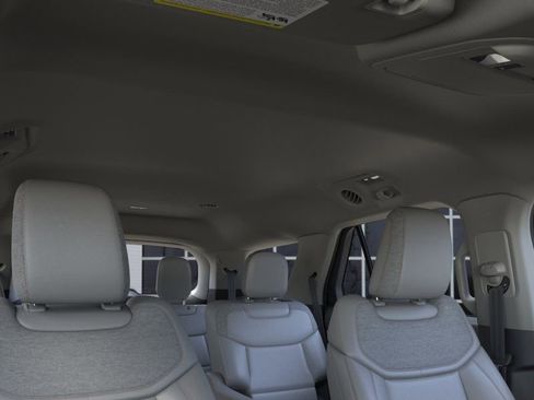 New 2026 Ford Explorer Active image 22