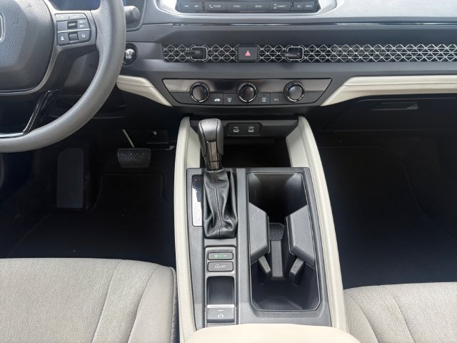 Used 2024 Honda Accord LX image 11