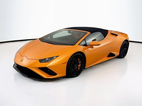 Used 2020 Lamborghini Huracan EVO RWD image 38