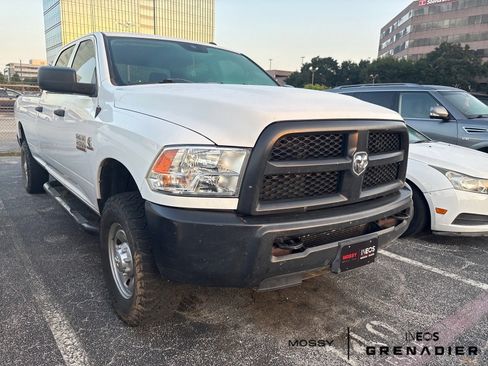 Used 2018 RAM 2500 Tradesman w/ Popular Equipment Group AWD/4WD image 1