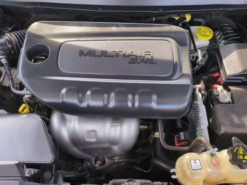 Used 2020 Jeep Cherokee Latitude image 15