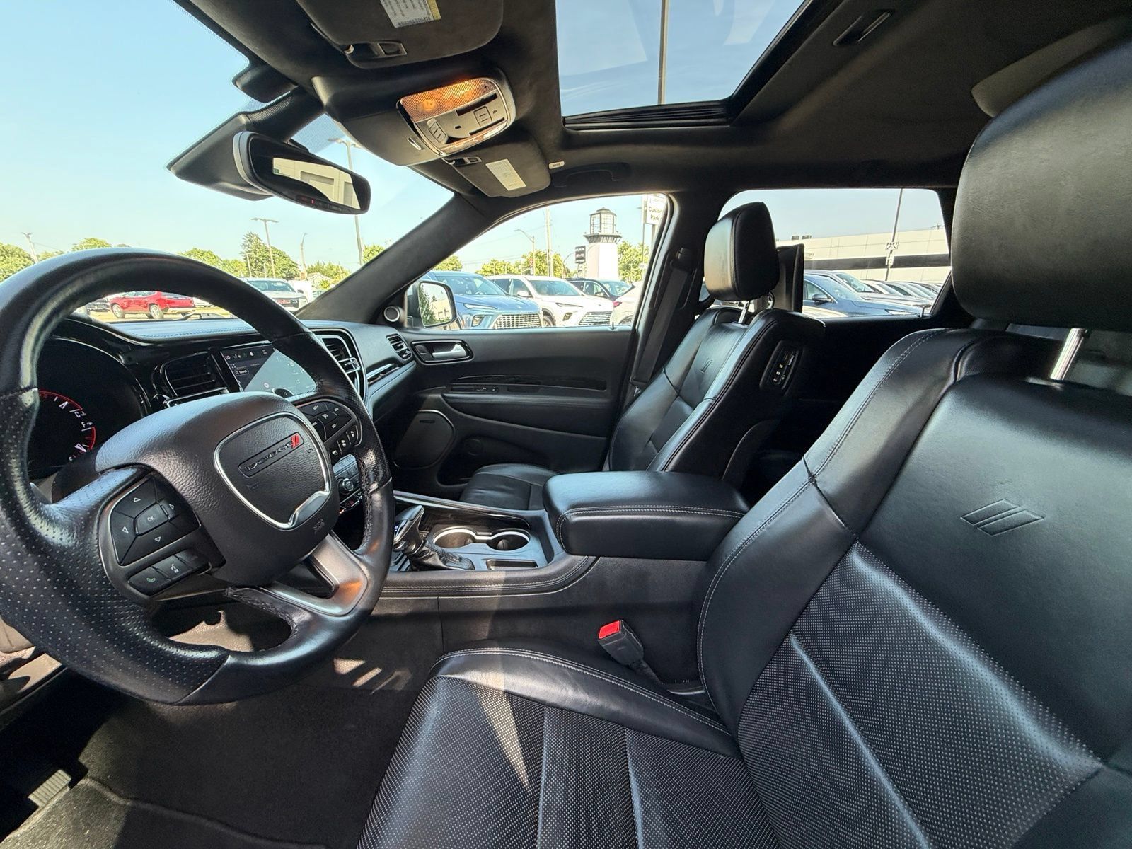 Used 2021 Dodge Durango Citadel w/ Premium Entertainment Group AWD/4WD image 4
