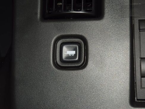 New 2025 Chevrolet Express 3500 w/ Power Convenience Package RWD image 21