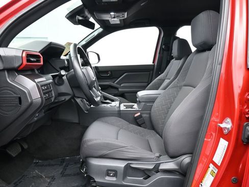 Used 2025 Toyota Tacoma SR5 image 11