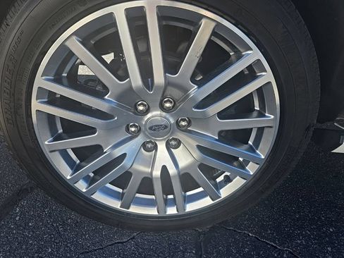 Used 2024 Ford Expedition Max Platinum AWD/4WD image 39