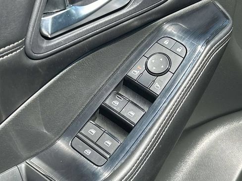 Certified 2023 Nissan Rogue SV w/ SV Premium B Package FWD image 27