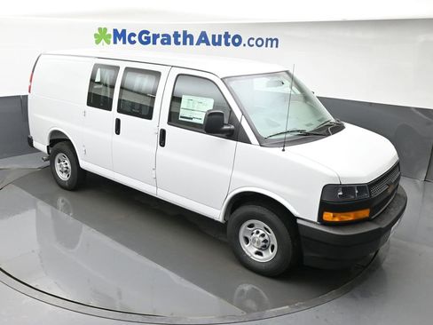 New 2026 Chevrolet Express 2500 w/ Driver Convenience Package image 3
