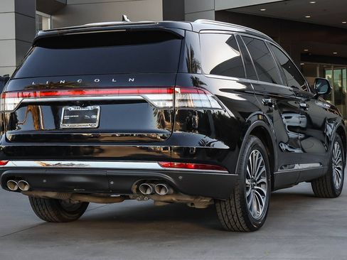 Used 2022 Lincoln Aviator Reserve w/ Elements Package Plus RWD image 5