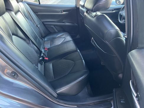 Used 2023 Toyota Camry XSE image 14