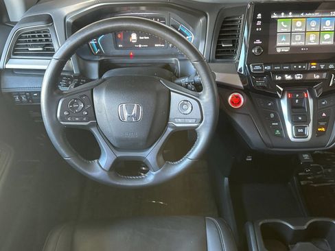 Used 2022 Honda Odyssey EX-L image 14