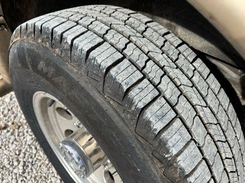 Used 2012 Chevrolet Express 2500 w/ Power Package image 66