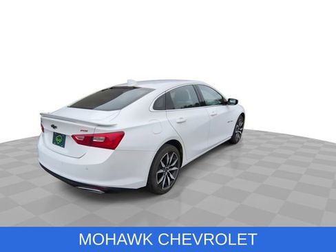 Used 2024 Chevrolet Malibu RS w/ LPO, Floor Liner Package FWD image 9