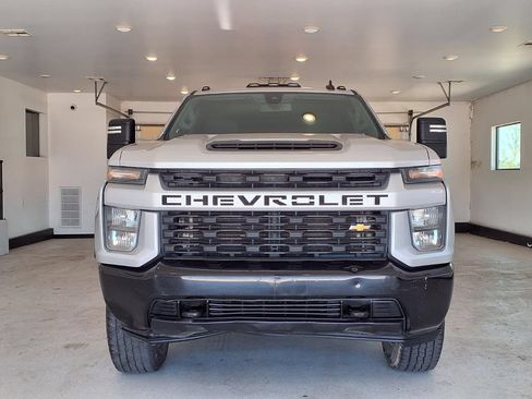 Used 2022 Chevrolet Silverado 2500 Custom w/ Custom Value Package AWD/4WD image 21