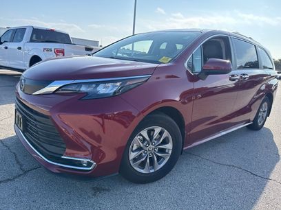 Used 2024 Toyota Sienna XLE