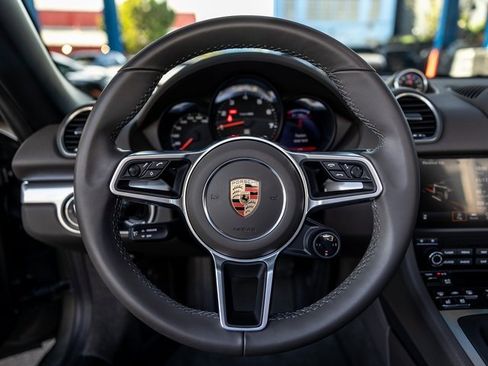 Used 2025 Porsche 718 Boxster image 6