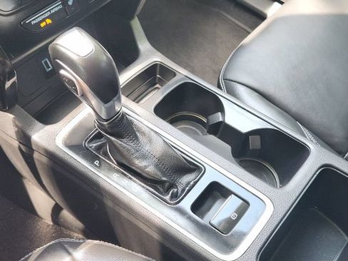 Used 2018 Ford Escape Titanium FWD image 20