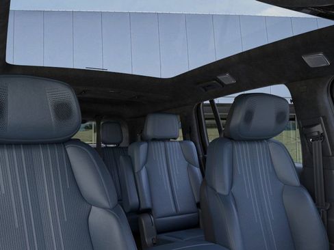 New 2025 Cadillac Escalade IQ Luxury 2 image 25