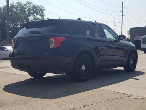 Used 2021 Ford Explorer 4WD Police Interceptor image 4