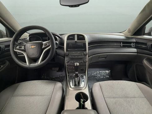 Used 2013 Chevrolet Malibu LS FWD image 10