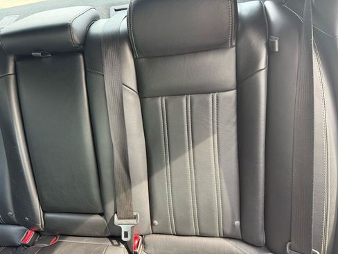 Used 2016 Chrysler 300 S RWD image 25