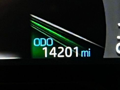 Certified 2025 Toyota RAV4 XLE image 17