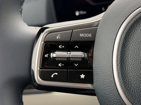 New 2026 Kia Carnival SX FWD image 32