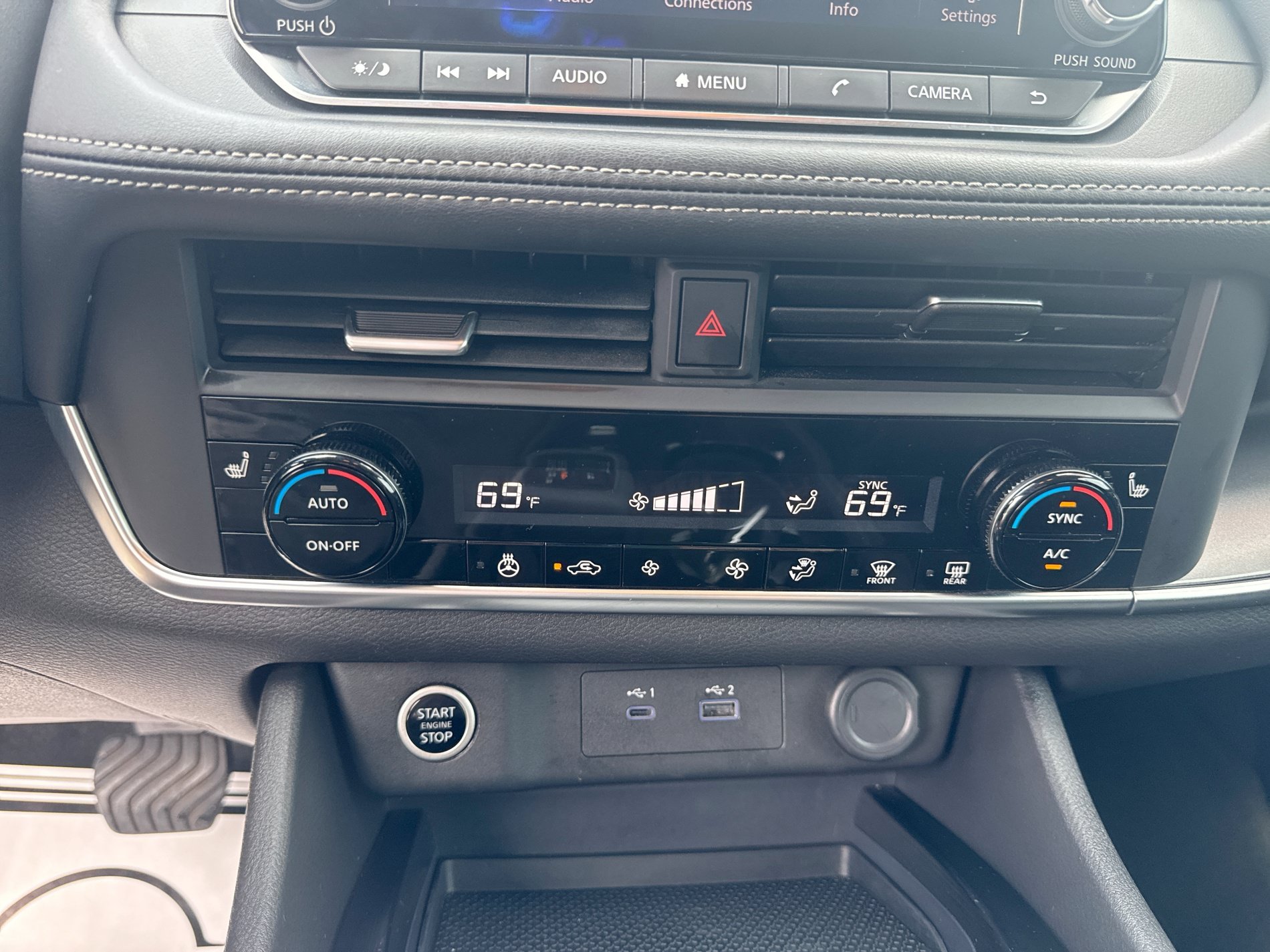 Certified 2023 Nissan Rogue SV w/ SV Premium B Package FWD image 23