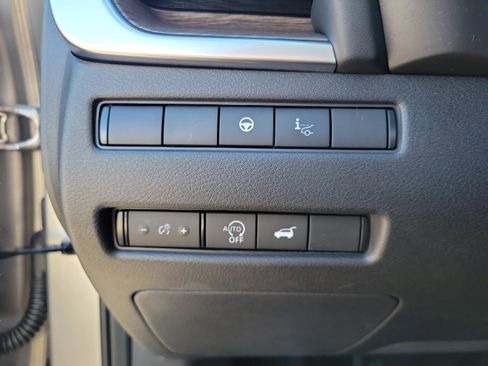 New 2026 Nissan Rogue Platinum image 16