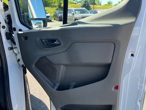Used 2025 Ford Transit 250 Low Roof w/ Exterior Upgrade Package RWD image 11