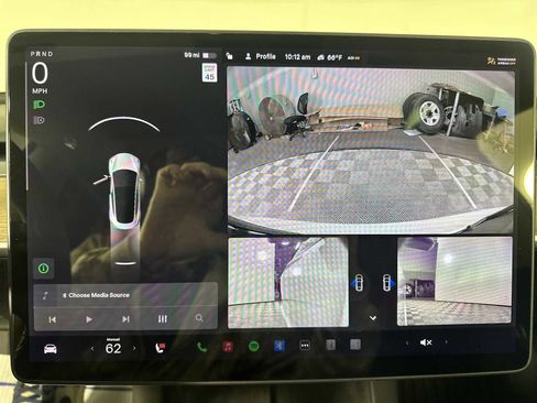 Used 2021 Tesla Model 3 Standard Range Plus image 22