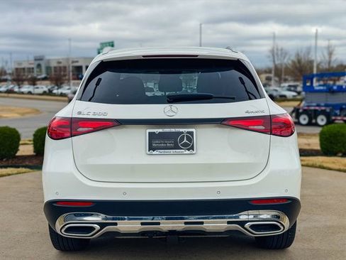 Certified 2026 Mercedes-Benz GLC 300 4MATIC image 9