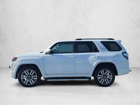 Certified 2022 Toyota 4Runner TRD Sport w/ Technology Package AWD/4WD image 6