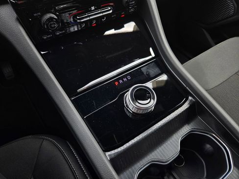 New 2026 Jeep Grand Cherokee L Laredo AWD/4WD image 22