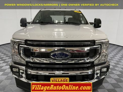 Used 2022 Ford F250 XLT w/ XLT Value Package AWD/4WD image 6